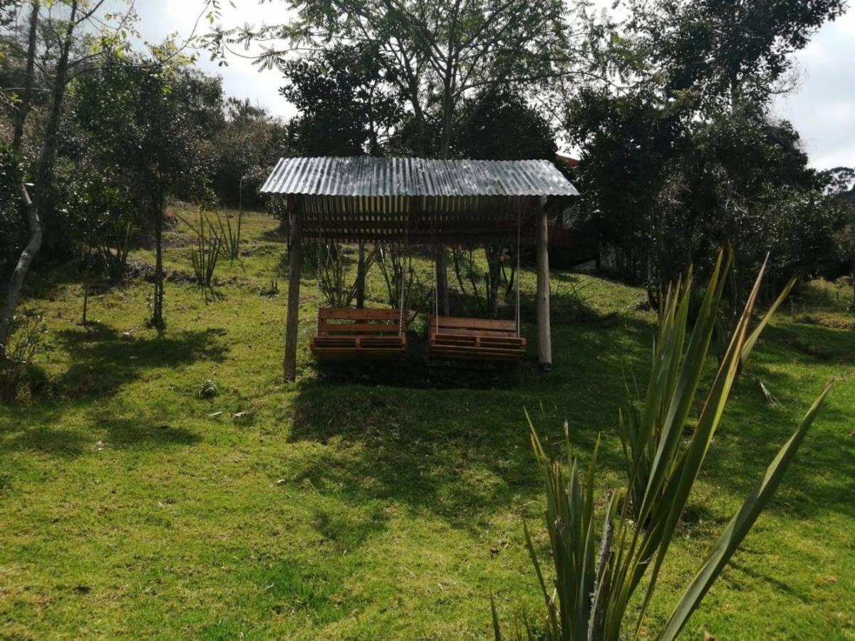 Jardin Colibri Rnt 33633 Villa Guatavita Dış mekan fotoğraf